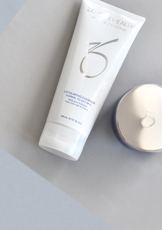 エクスフォリエーティングクレンザー